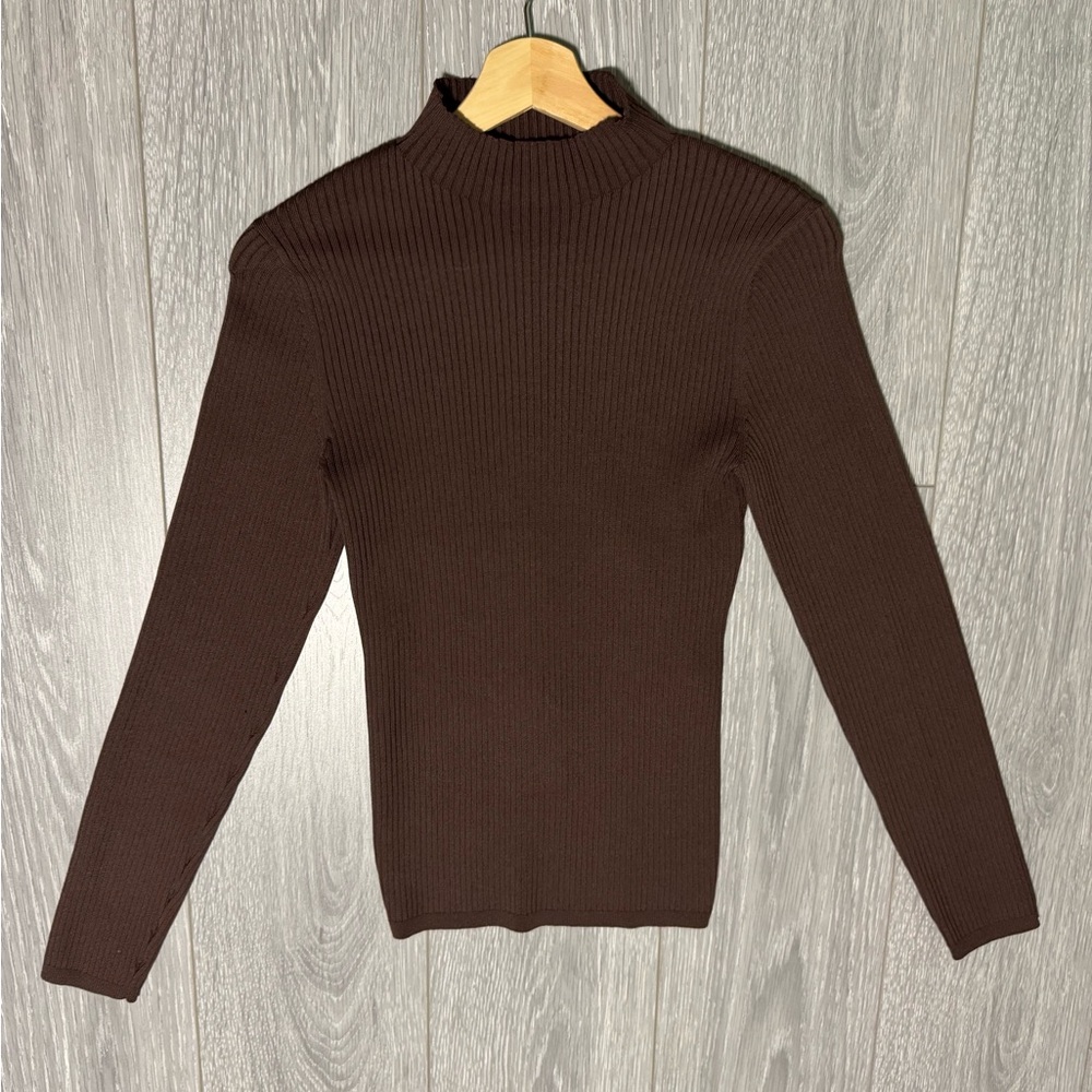 Aritzia Babaton Ambrosia Sculpt Knit tie back longsleeve Sweater - Size M - Picture 3 of 8